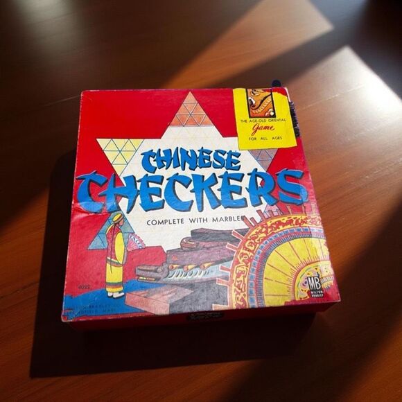 Vintage Chinese Checkers Board Milton Bradley Replacement Box Board Marbles - Picture 1 of 4